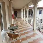 Six 3*
