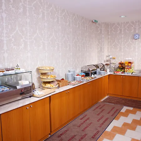 Hotel Six Budapest