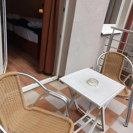 Six Hotel Budapest